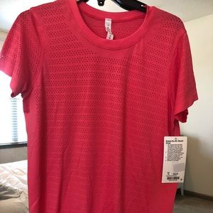 Lululemon - Breeze by SS Tee NWT